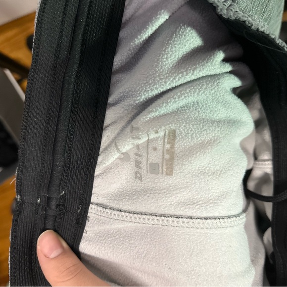 Grey/Black Dri-Fit Nike Joggers - Picture 4 of 4